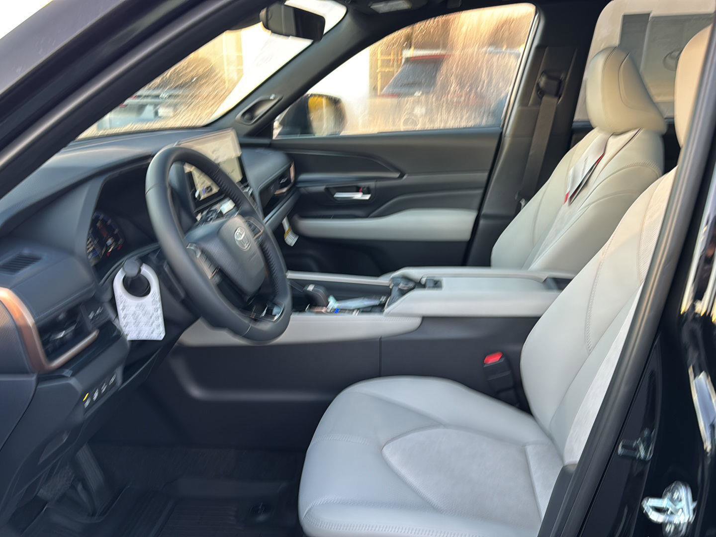New 2026 Toyota Grand Highlander AWD Hybrid image 8