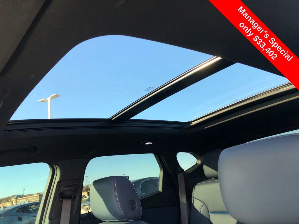 Used 2024 Chevrolet Blazer RS w/ Driver Confidence II Package image 24