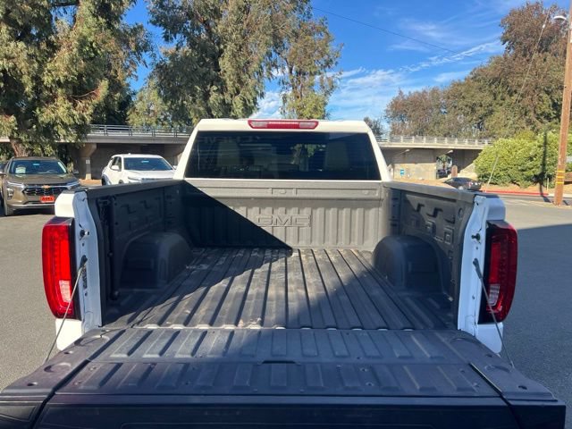 Used 2025 GMC Sierra 1500 AT4 AWD/4WD image 9