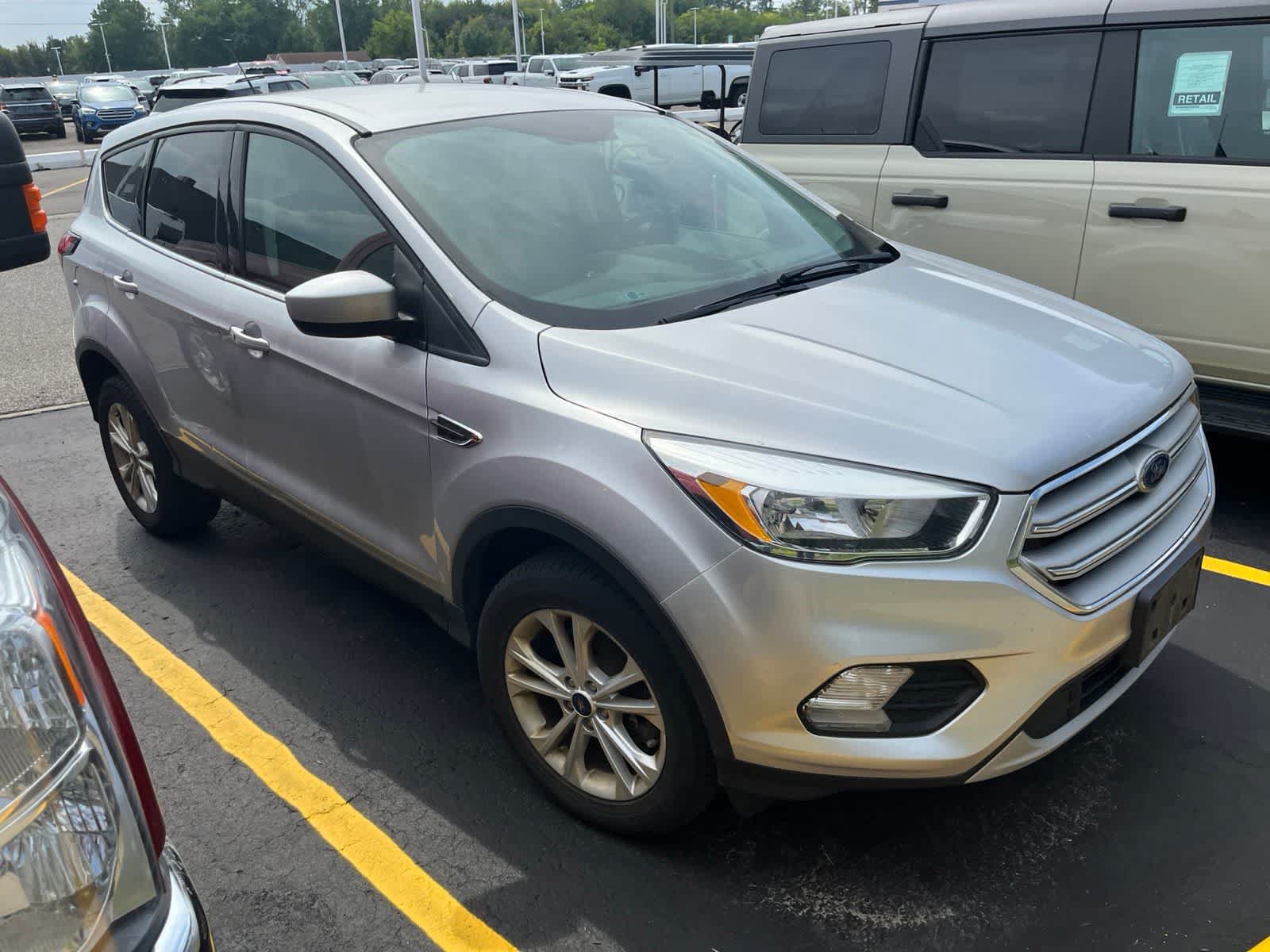Used 2019 Ford Escape SE AWD/4WD image 17