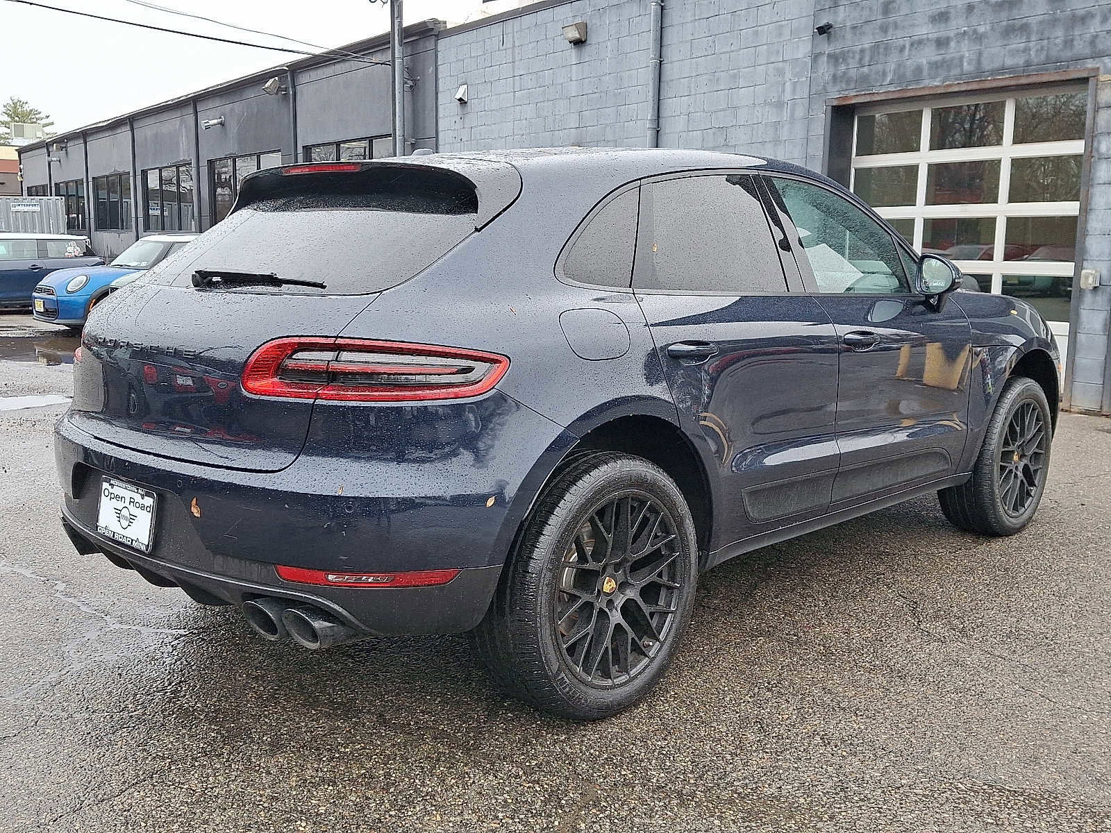 Used 2018 Porsche Macan image 6