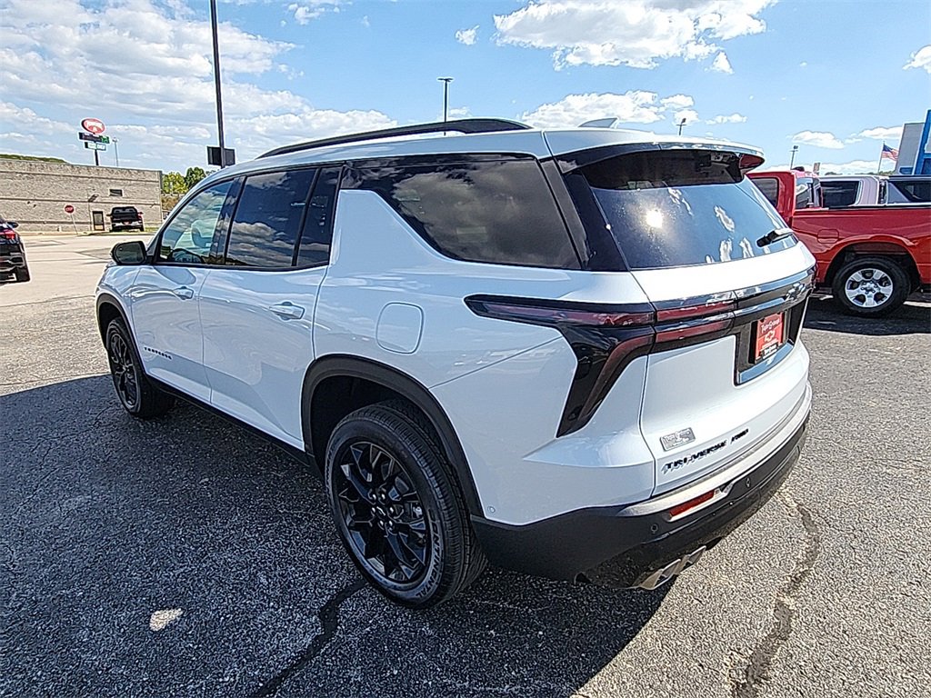 New 2026 Chevrolet Traverse LT w/ Enhanced Driving Package image 6