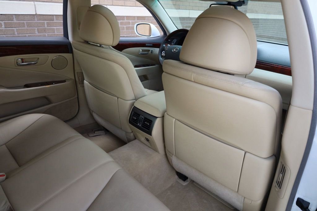 Used 2009 Lexus LS 460 image 24