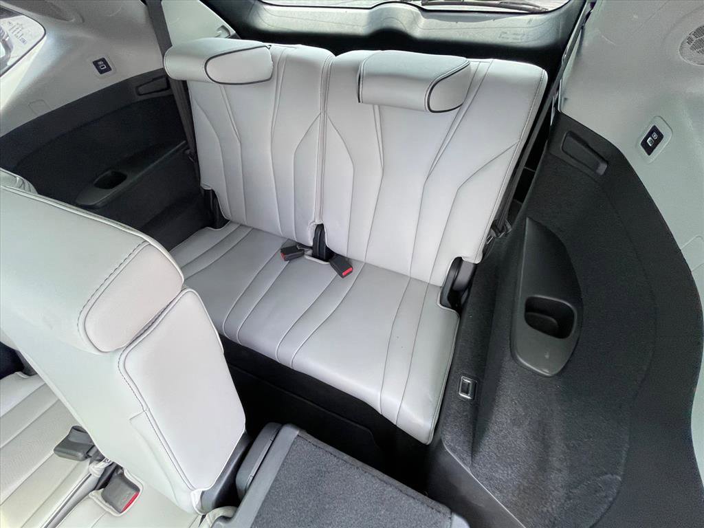 Used 2022 Acura MDX SH-AWD w/ Advance Package image 26