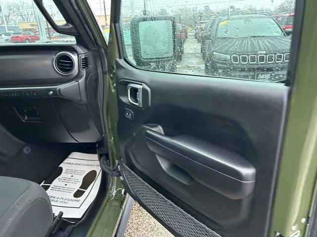 Used 2021 Jeep Wrangler Unlimited Sport image 29