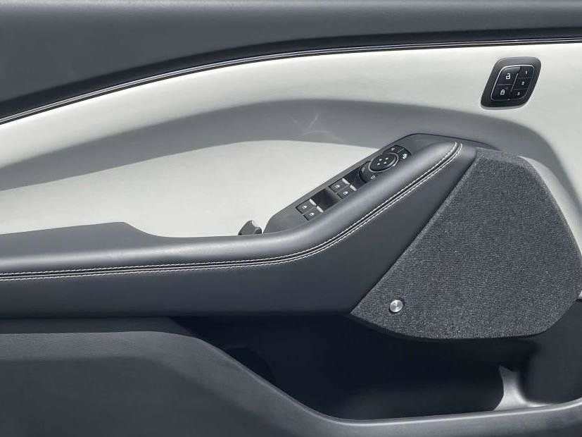 New 2025 Ford Mustang Mach-E Premium image 14