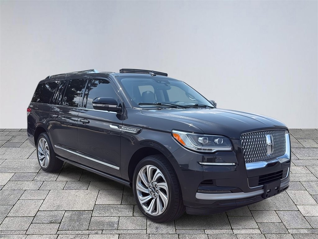Used 2022 Lincoln Navigator L Reserve