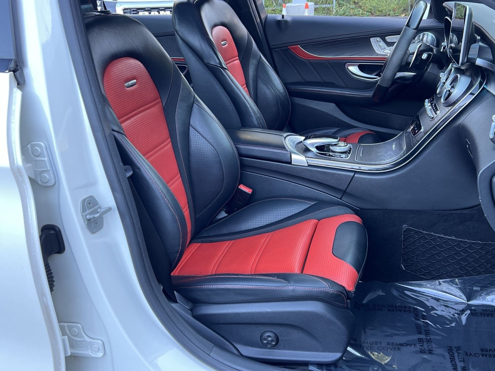 Used 2015 Mercedes-Benz C 63 AMG S image 32