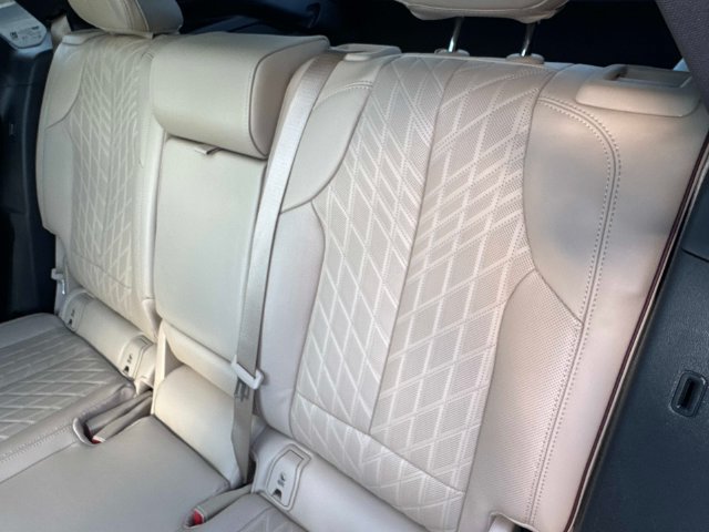 Certified 2026 Cadillac Lyriq Signature Luxury w/ Nappa Leather Package AWD/4WD image 12