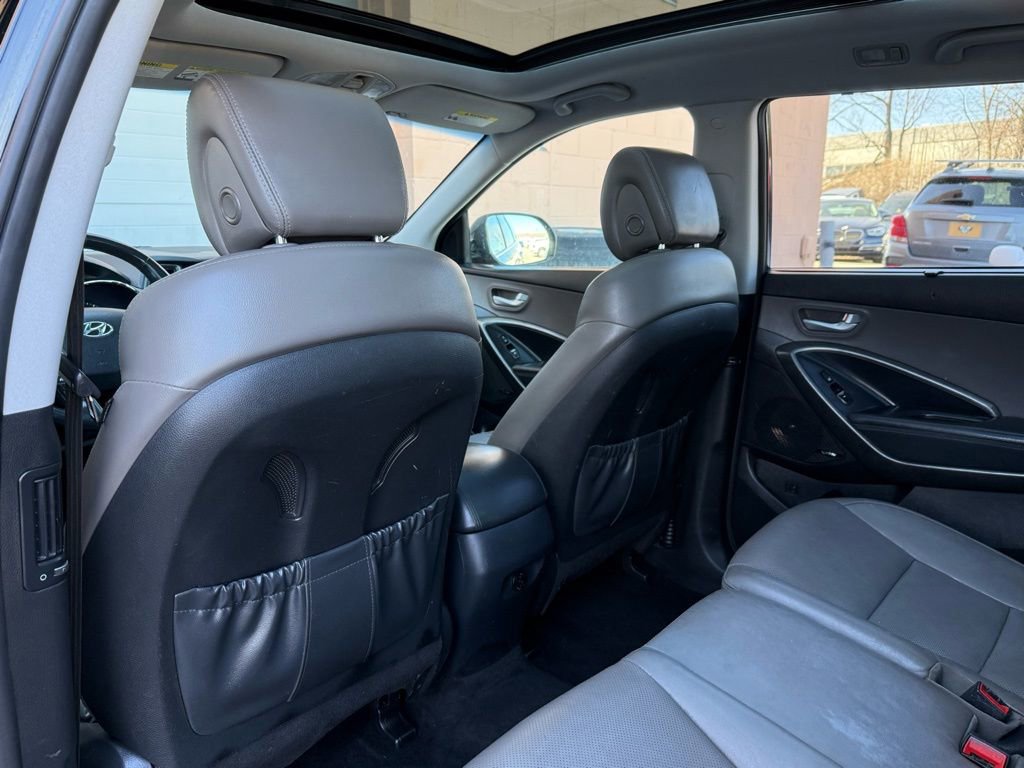 Used 2018 Hyundai Santa Fe AWD w/ SE Ultimate Tech Package 03 image 18