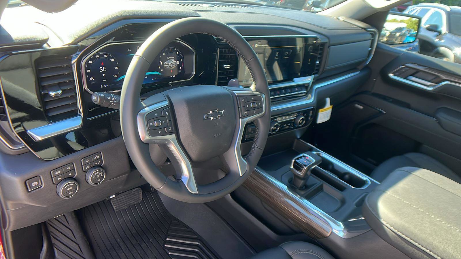 Used 2026 Chevrolet Silverado 1500 RST w/ RST All Star Premium Package image 18