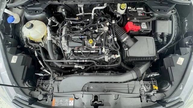 Used 2022 Ford Escape SE image 25