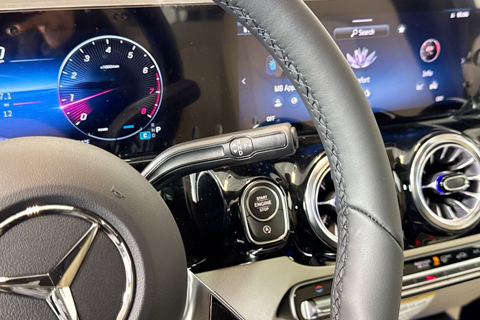 New 2026 Mercedes-Benz GLA 250 image 15