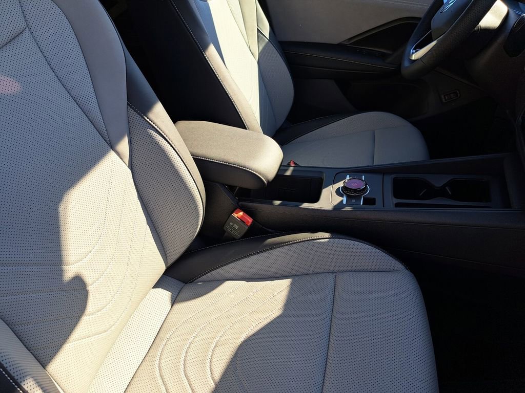 New 2026 Volkswagen Tiguan SE R-Line image 22