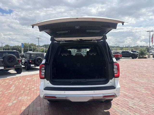 Used 2024 Ford Expedition Platinum AWD/4WD image 29