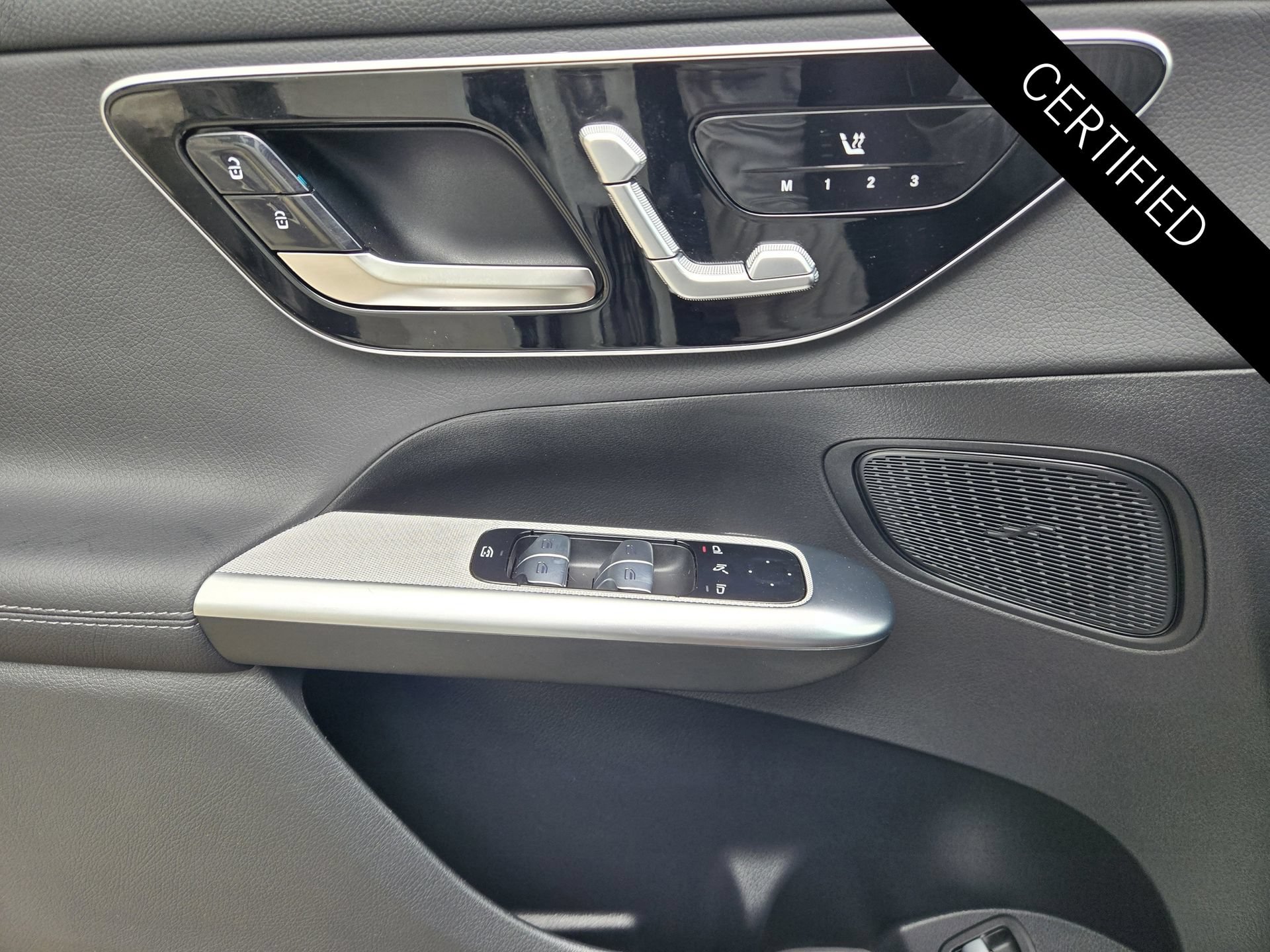Certified 2026 Mercedes-Benz GLC 300 image 21