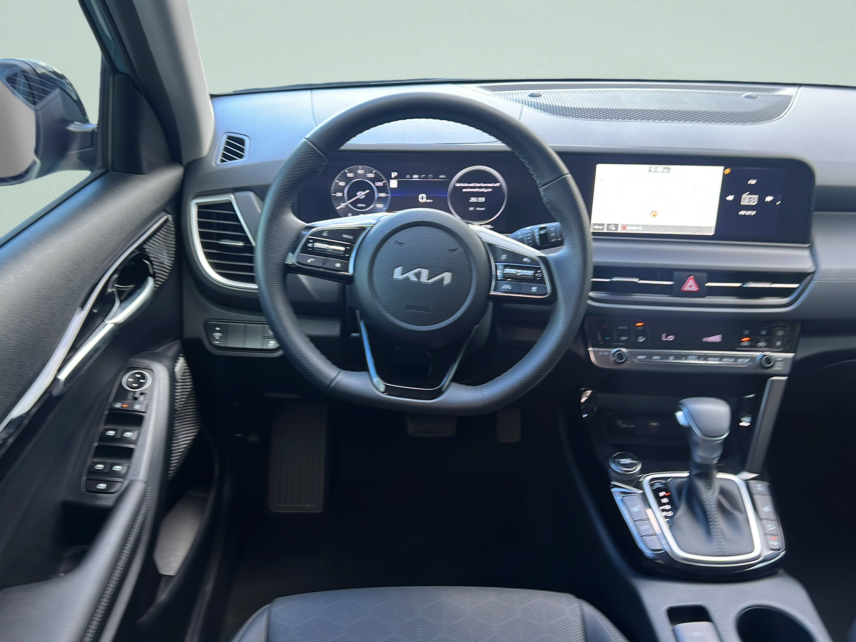 Certified 2026 Kia Seltos SX AWD/4WD image 12