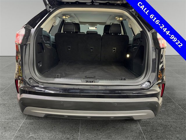 Used 2022 Ford Edge SEL w/ Convenience Package image 14