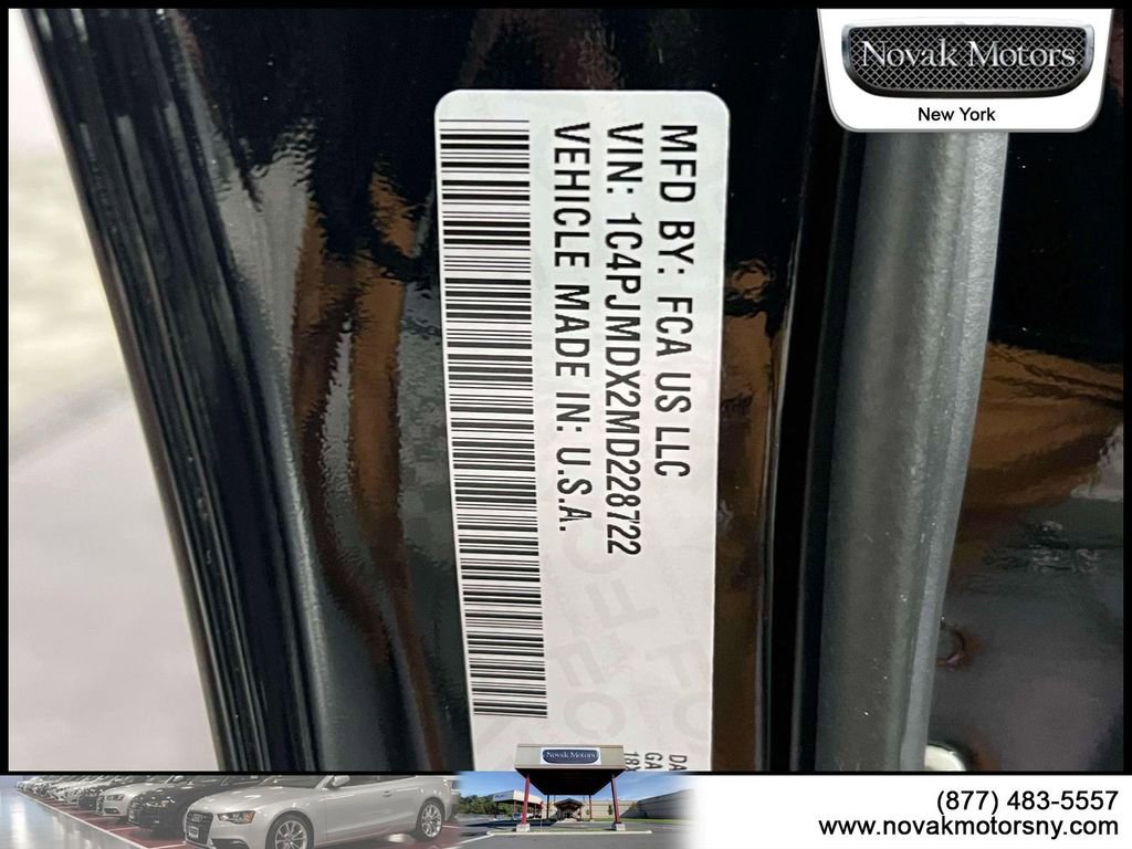 Used 2021 Jeep Cherokee Limited image 21