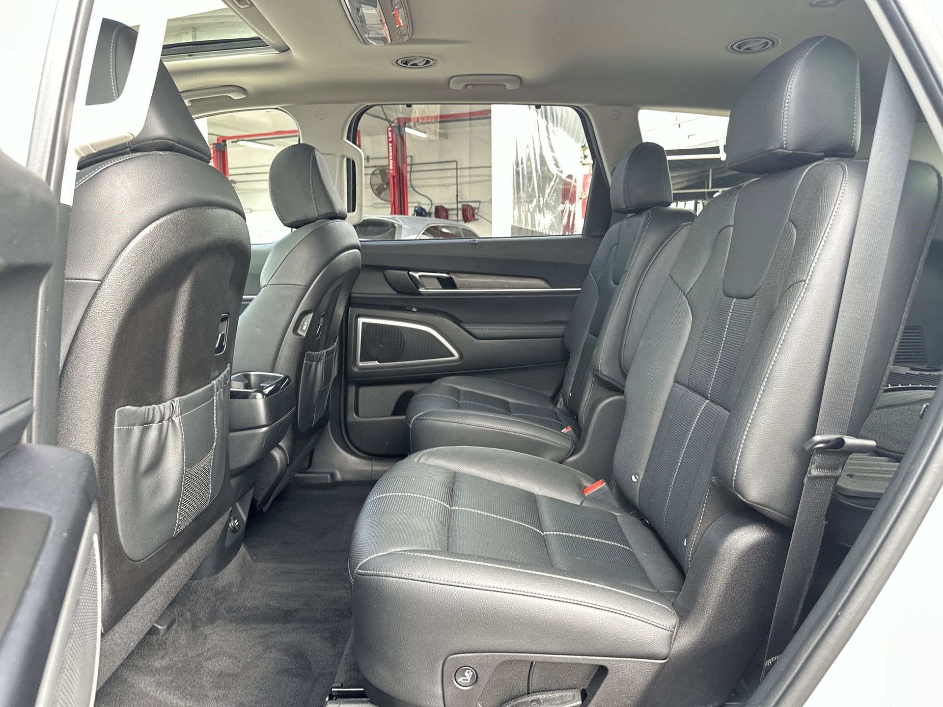 Used 2021 Kia Telluride EX w/ EX Premium Package image 25