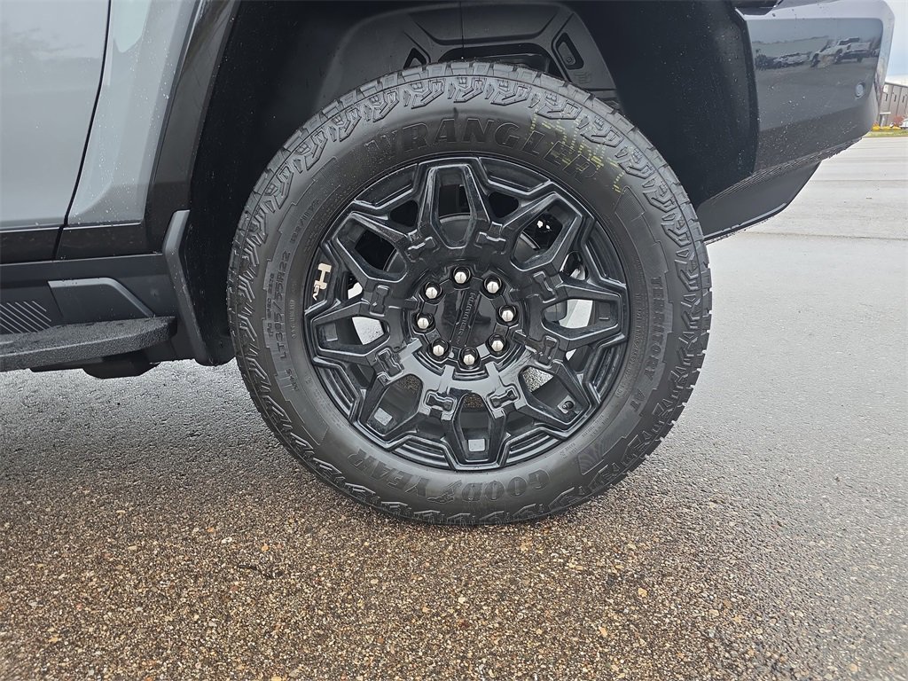 New 2026 GMC Hummer EV SUV image 35