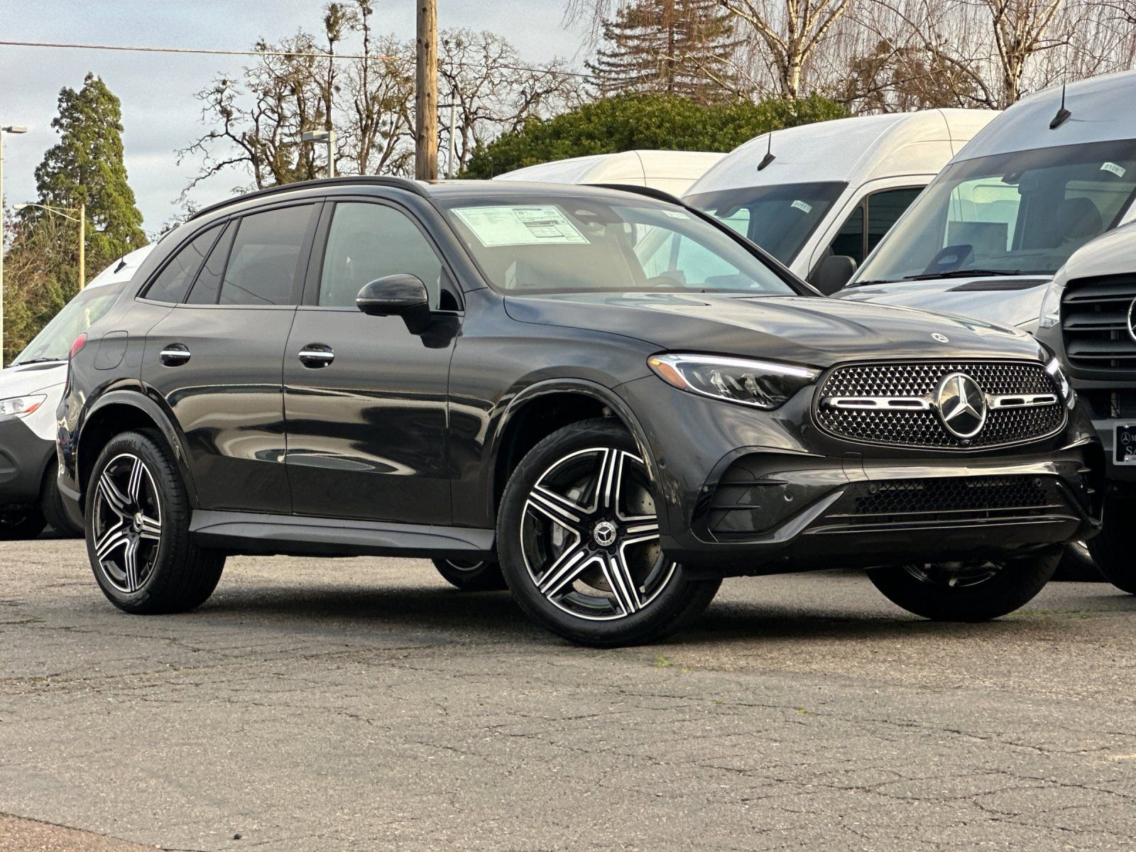 New 2026 Mercedes-Benz GLC 300 4MATIC image 2
