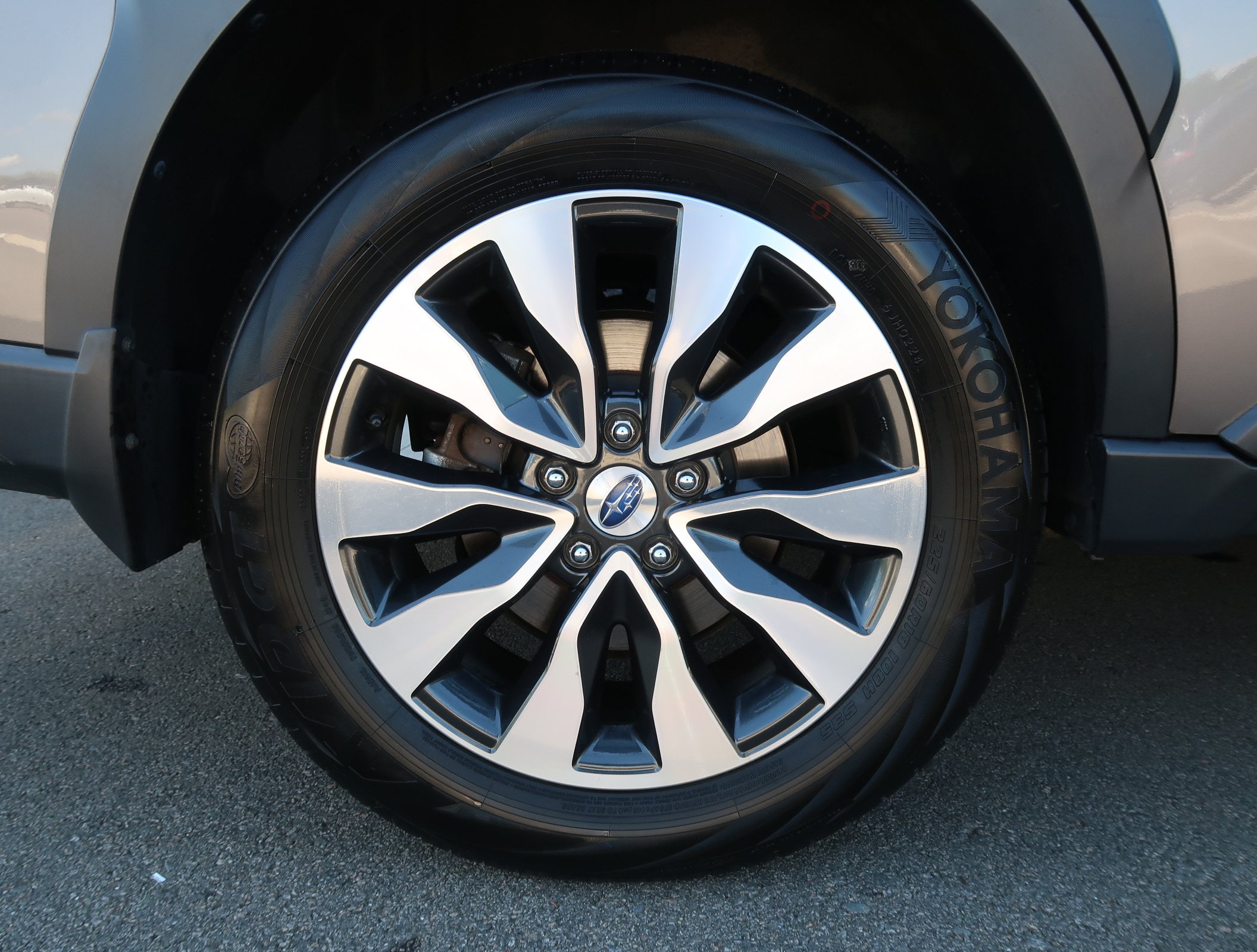 Used 2023 Subaru Outback Limited w/ Popular Package #2 AWD/4WD image 43