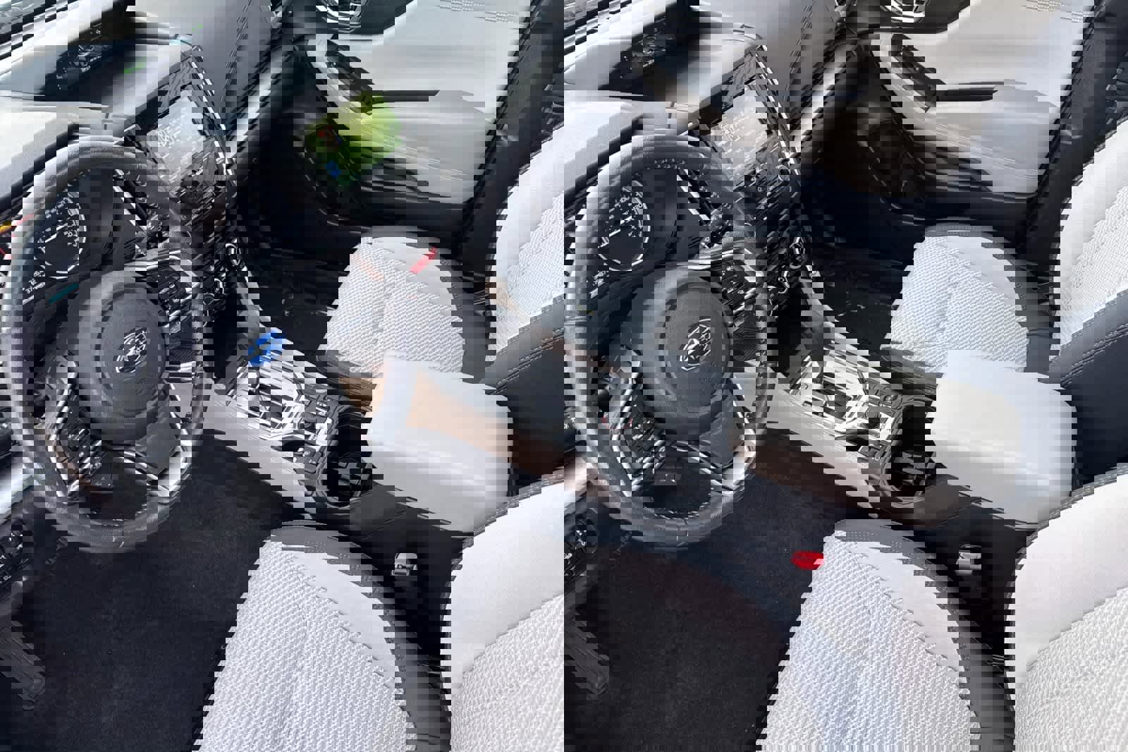 Used 2024 Subaru Forester Premium image 11