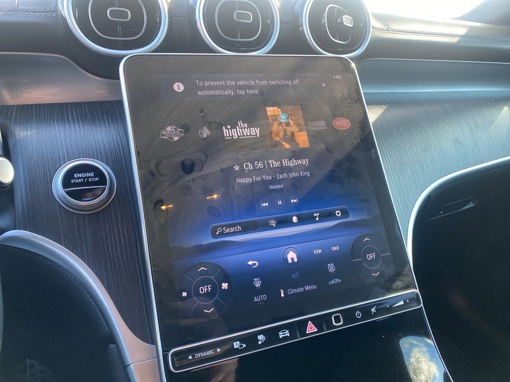 Used 2025 Mercedes-Benz GLC 350e 4MATIC image 19