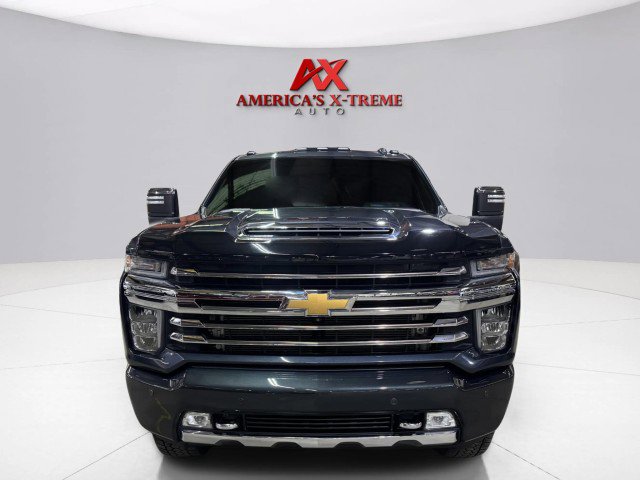 Used 2020 Chevrolet Silverado 2500 High Country w/ Technology Package AWD/4WD image 9