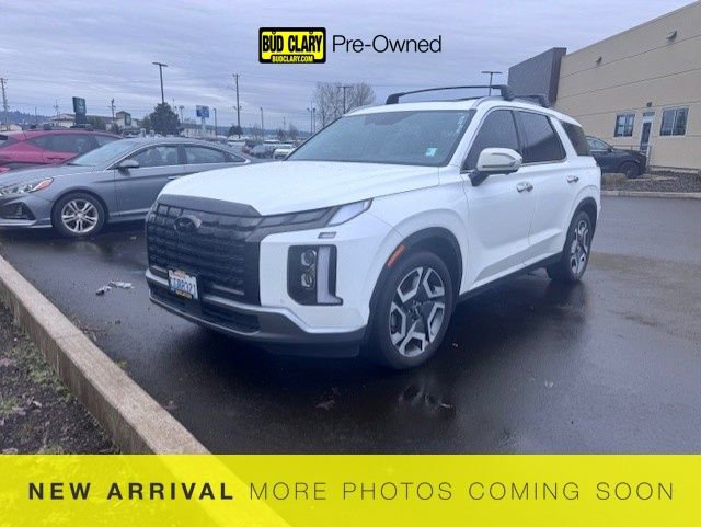 Used 2023 Hyundai Palisade Limited image 1