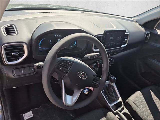 New 2026 Hyundai Venue SE FWD image 3