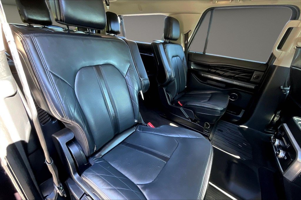 Used 2020 Ford Expedition Max Platinum AWD/4WD image 28
