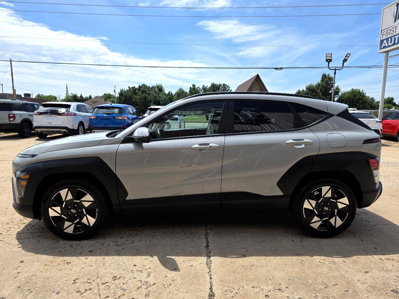 Used 2024 Hyundai Kona SEL image 4