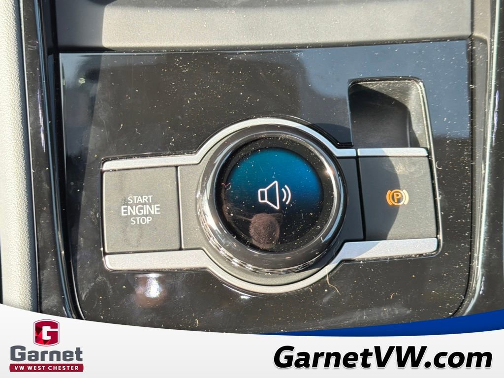 New 2026 Volkswagen Tiguan SEL R-Line image 25