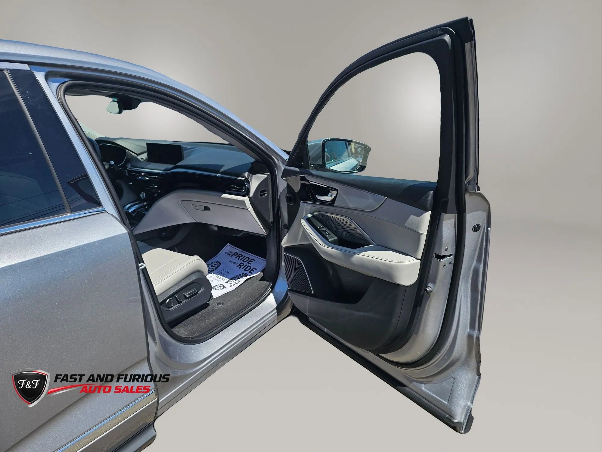 Used 2022 Acura MDX SH-AWD w/ Technology Package image 11