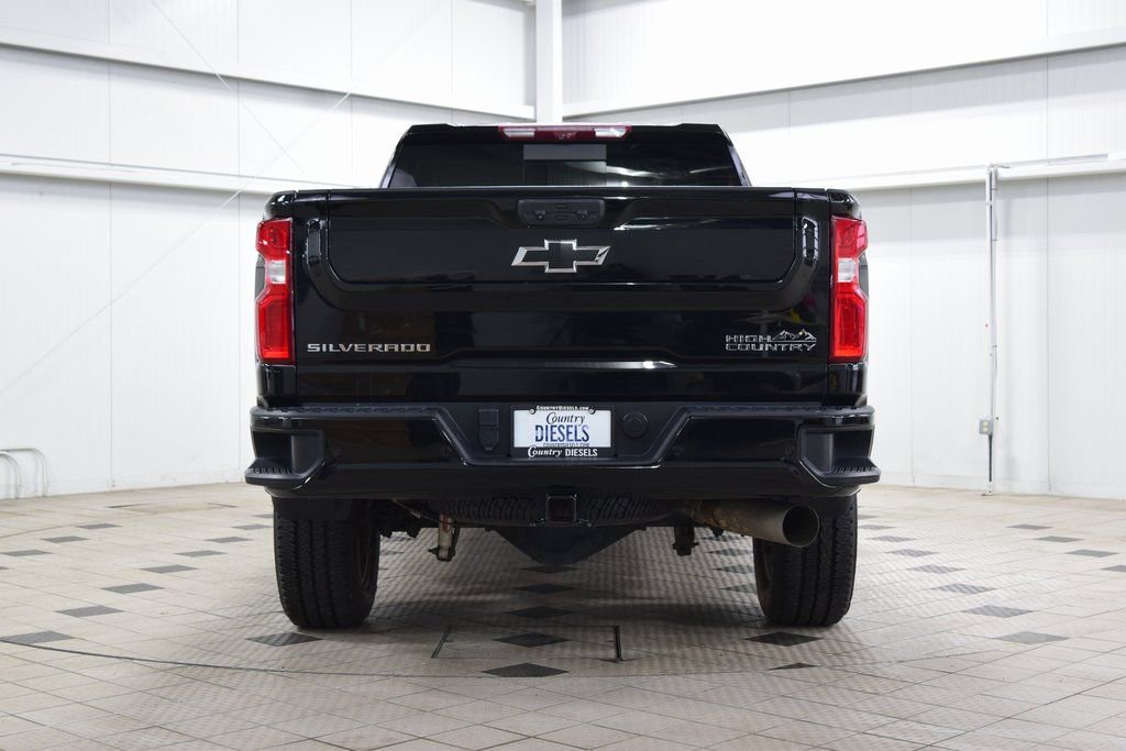 Used 2023 Chevrolet Silverado 2500 High Country w/ Z71 Off-Road Package image 6