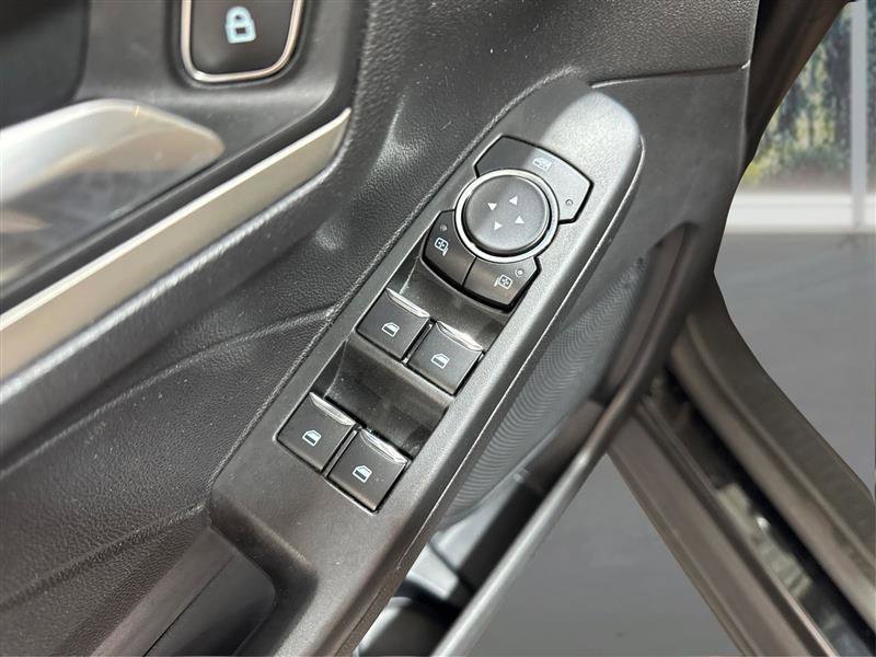 Used 2021 Ford Escape SEL AWD/4WD image 30