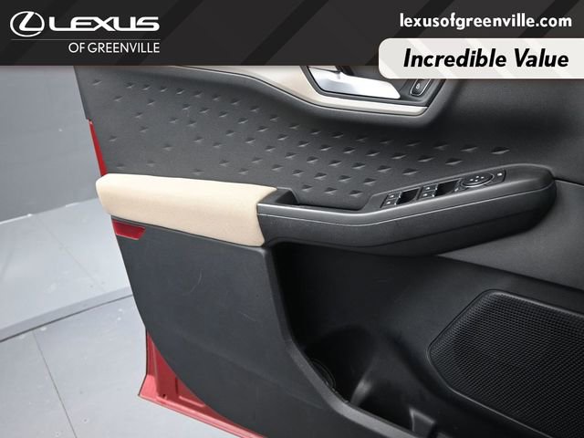 Used 2020 Ford Escape SE Sport image 21