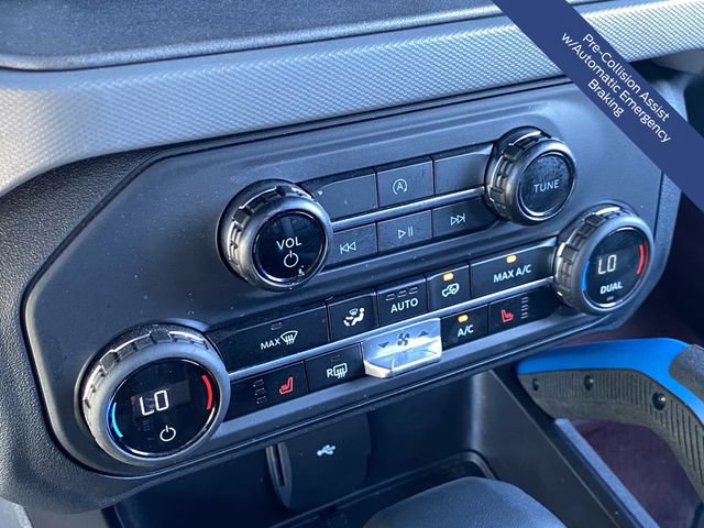 Certified 2024 Ford Bronco Black Diamond w/ Sasquatch Package AWD/4WD image 33