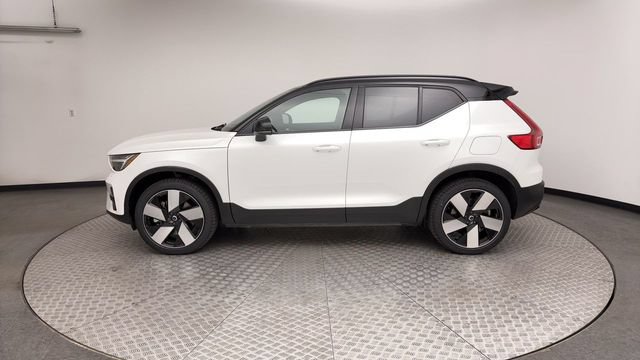 Certified 2023 Volvo XC40 Recharge Ultimate w/ Protection Package Premier AWD/4WD image 5