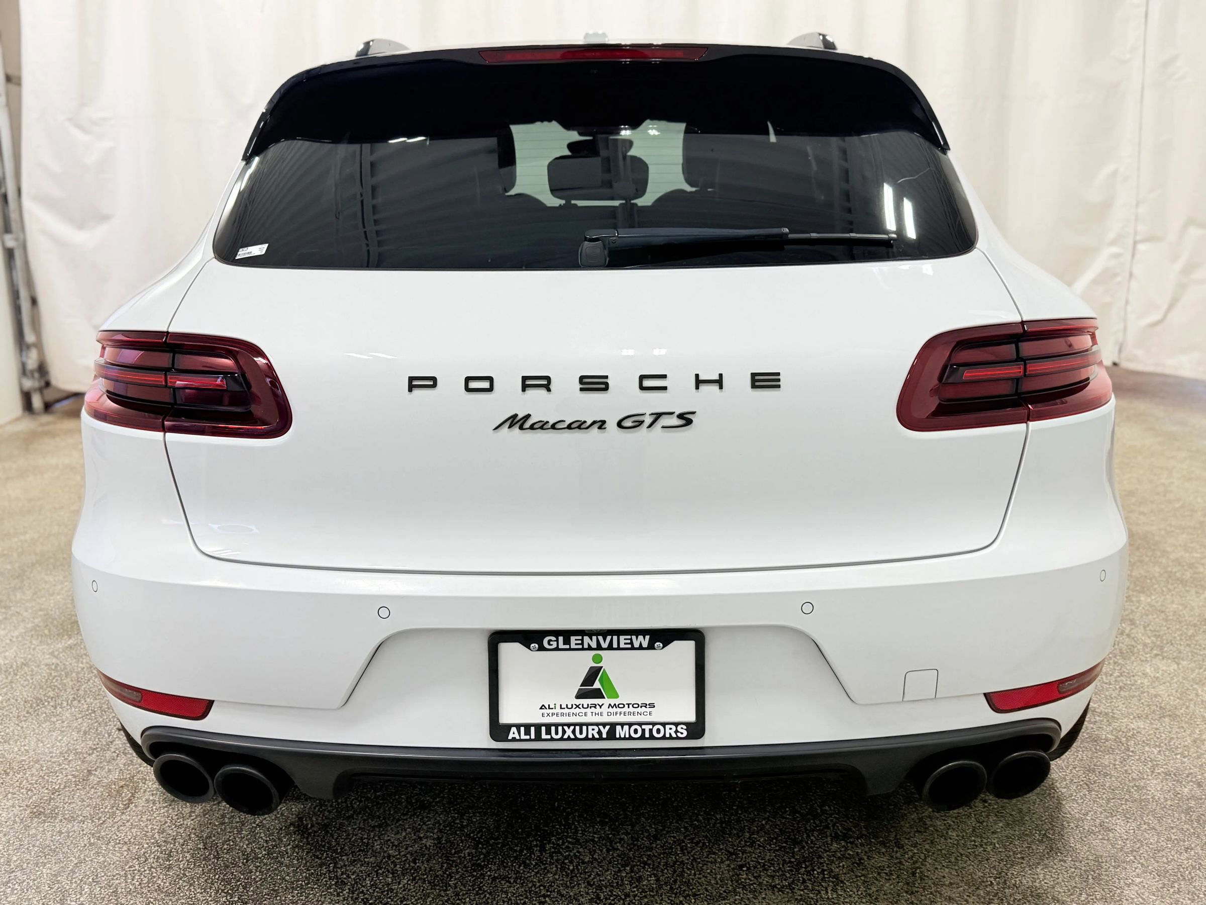 Used 2018 Porsche Macan GTS image 7
