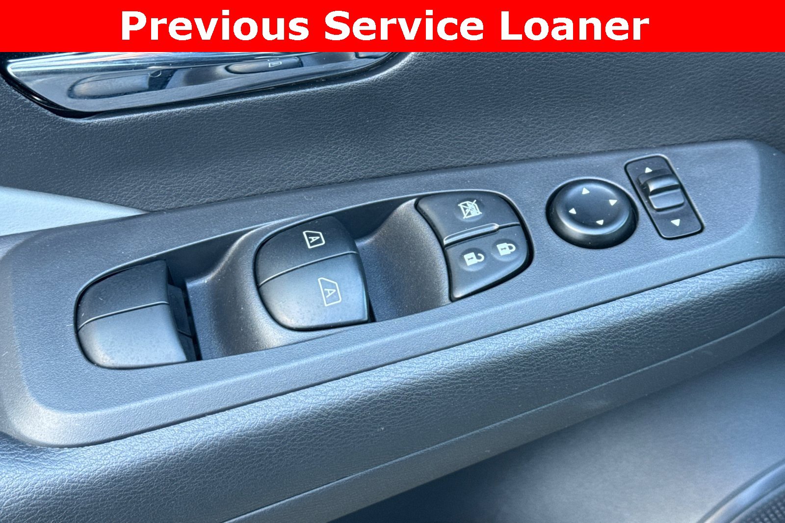 Certified 2024 Nissan Kicks SR w/ SR Premium Package image 12