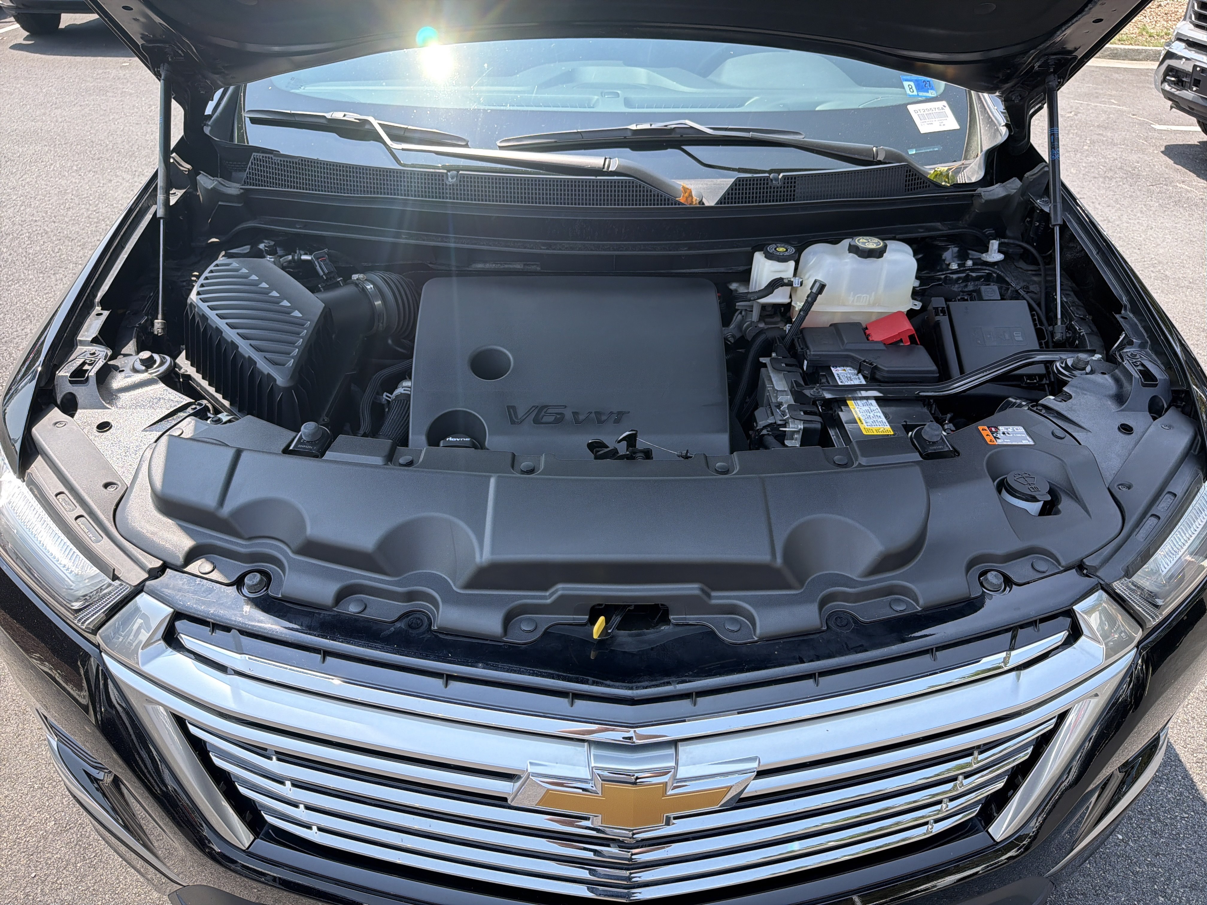 Used 2023 Chevrolet Traverse Premier AWD/4WD image 36