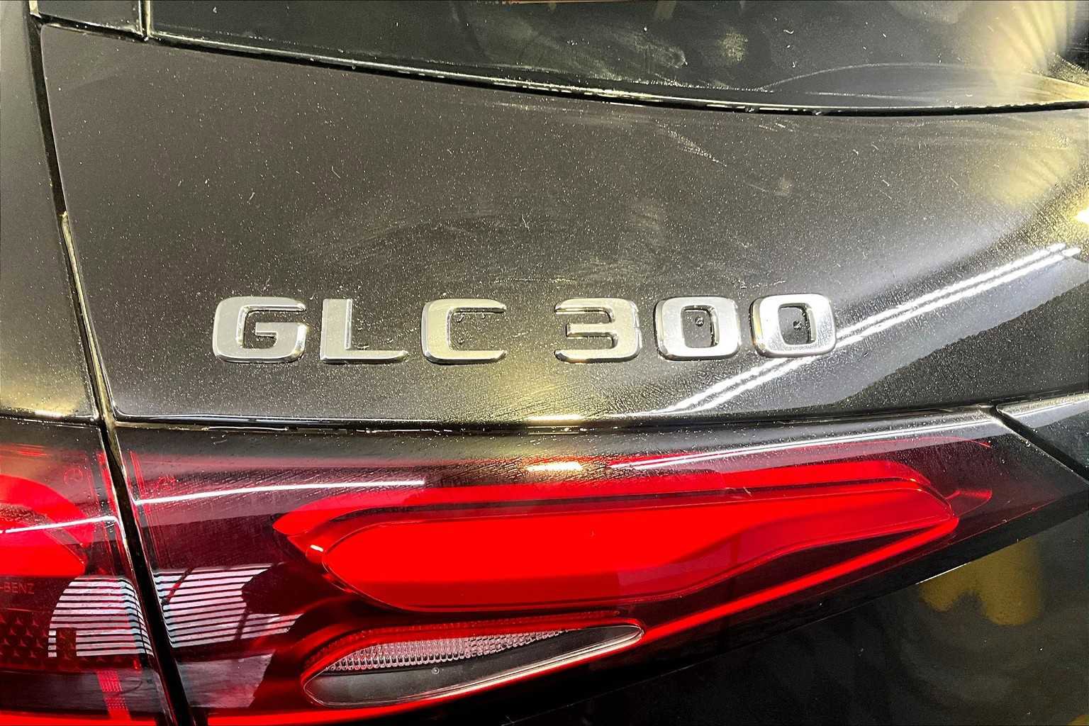 New 2026 Mercedes-Benz GLC 300 4MATIC image 6