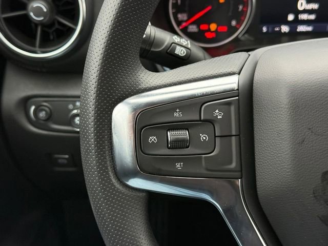 Used 2025 Chevrolet Blazer LT image 20