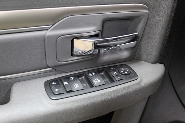 Used 2019 RAM 1500 Big Horn AWD/4WD image 16