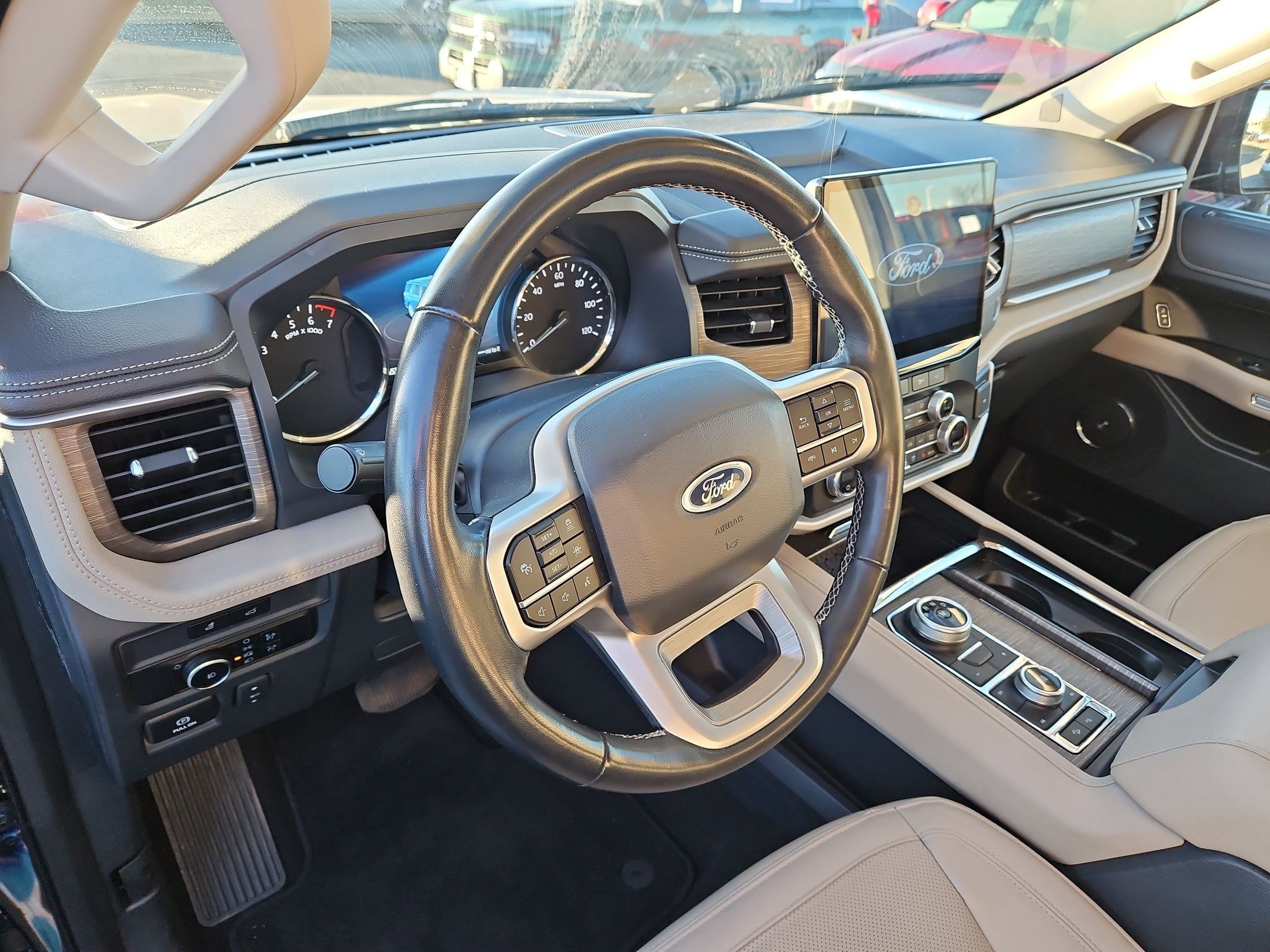 Used 2024 Ford Expedition Max Limited image 17