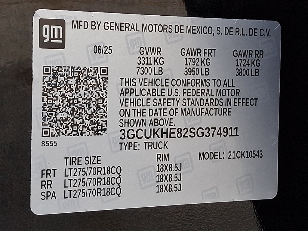 Certified 2025 Chevrolet Silverado 1500 ZR2 w/ Technology Package AWD/4WD image 30