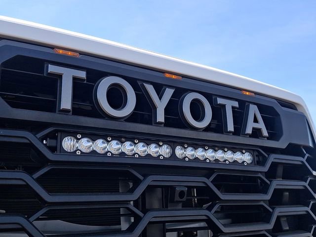 Used 2024 Toyota Tundra SR5 w/ SR5 Convenience Package AWD/4WD image 27